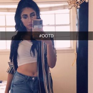 Meet your Posher, Joyce